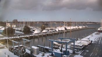 Weather camera view of Tidewater Marina.