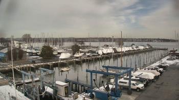 Weather camera view of Tidewater Marina.