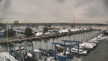 Weather camera view of Tidewater Marina.