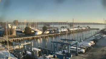Weather camera view of Tidewater Marina.