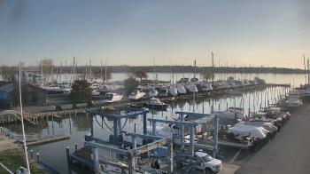Weather camera view of Tidewater Marina.