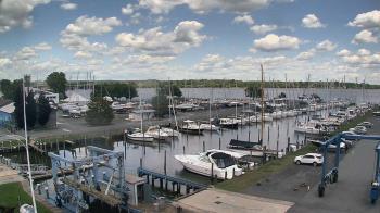 Weather camera view of Tidewater Marina.