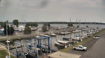 Weather camera view of Tidewater Marina.