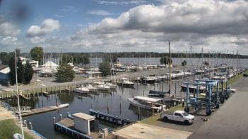 Weather camera view of Tidewater Marina.