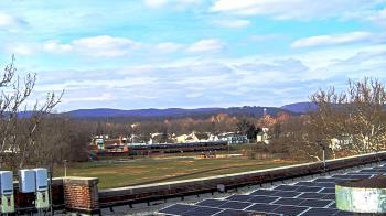 Weather camera view of Haverstraw Elementary School.