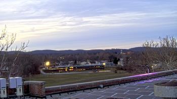 Weather camera view of Haverstraw Elementary School.