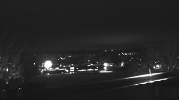 Weather camera view of Haverstraw Elementary School.