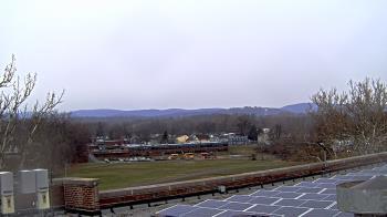 Weather camera view of Haverstraw Elementary School.