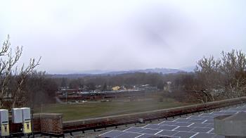 Weather camera view of Haverstraw Elementary School.