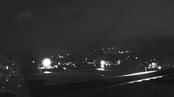 Weather camera view of Haverstraw Elementary School.