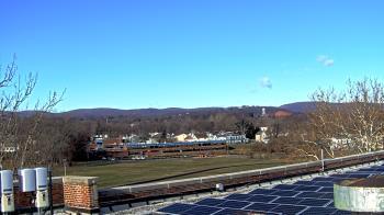 Weather camera view of Haverstraw Elementary School.
