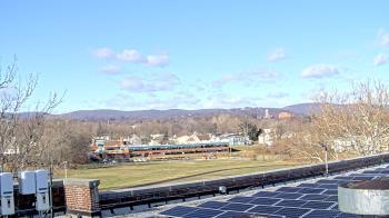 Weather camera view of Haverstraw Elementary School.