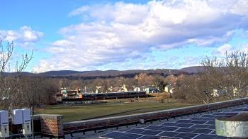 Weather camera view of Haverstraw Elementary School.
