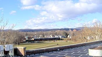 Weather camera view of Haverstraw Elementary School.