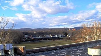 Weather camera view of Haverstraw Elementary School.
