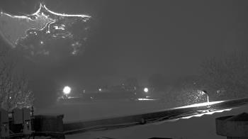 Weather camera view of Haverstraw Elementary School.