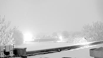 Weather camera view of Haverstraw Elementary School.