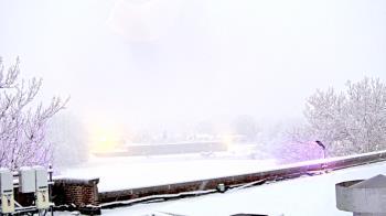 Weather camera view of Haverstraw Elementary School.