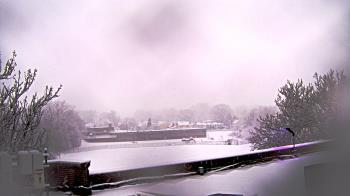 Weather camera view of Haverstraw Elementary School.