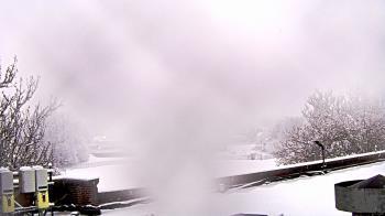 Weather camera view of Haverstraw Elementary School.