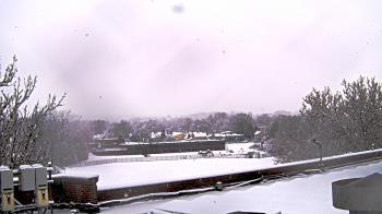 Weather camera view of Haverstraw Elementary School.