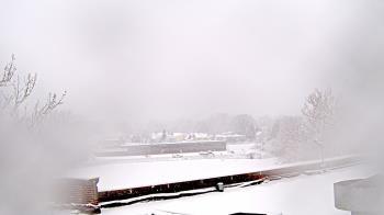Weather camera view of Haverstraw Elementary School.