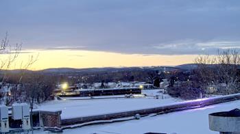 Weather camera view of Haverstraw Elementary School.