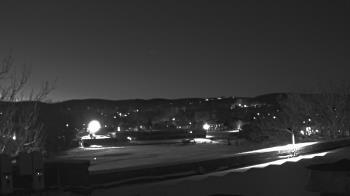 Weather camera view of Haverstraw Elementary School.