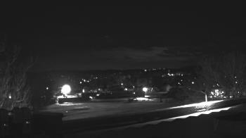 Weather camera view of Haverstraw Elementary School.