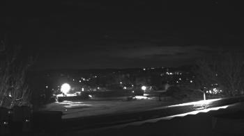 Weather camera view of Haverstraw Elementary School.