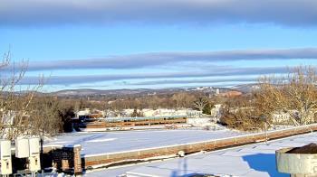 Weather camera view of Haverstraw Elementary School.