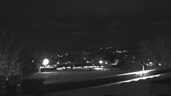 Weather camera view of Haverstraw Elementary School.