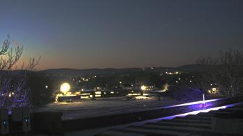 Weather camera view of Haverstraw Elementary School.