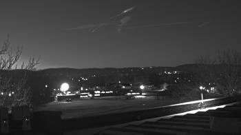 Weather camera view of Haverstraw Elementary School.