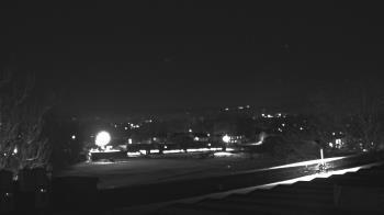 Weather camera view of Haverstraw Elementary School.