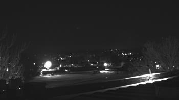 Weather camera view of Haverstraw Elementary School.