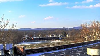 Weather camera view of Haverstraw Elementary School.
