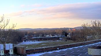 Weather camera view of Haverstraw Elementary School.