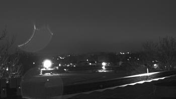 Weather camera view of Haverstraw Elementary School.