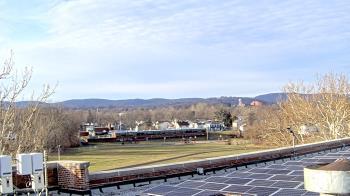 Weather camera view of Haverstraw Elementary School.