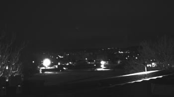 Weather camera view of Haverstraw Elementary School.