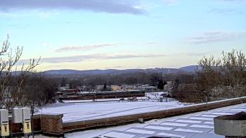 Weather camera view of Haverstraw Elementary School.