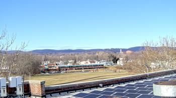Weather camera view of Haverstraw Elementary School.