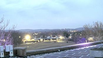Weather camera view of Haverstraw Elementary School.