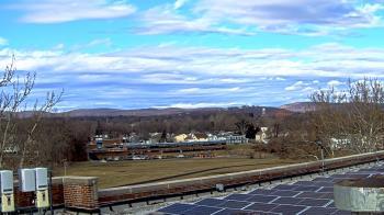 Weather camera view of Haverstraw Elementary School.