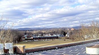 Weather camera view of Haverstraw Elementary School.