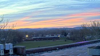 Weather camera view of Haverstraw Elementary School.