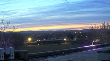 Weather camera view of Haverstraw Elementary School.