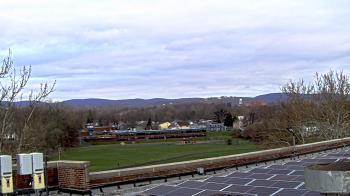 Weather camera view of Haverstraw Elementary School.