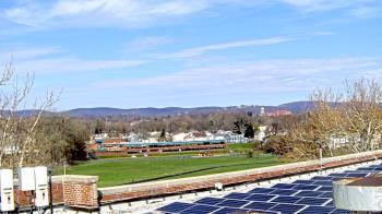 Weather camera view of Haverstraw Elementary School.